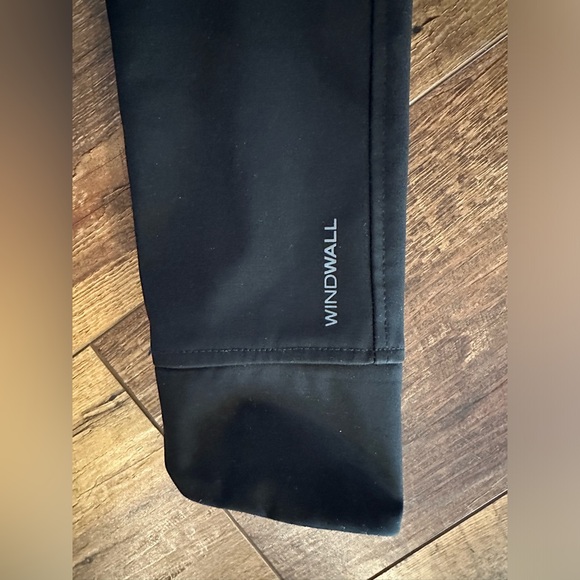 Women’s North Face Apex Softshell Jacket - Picture 3 of 4